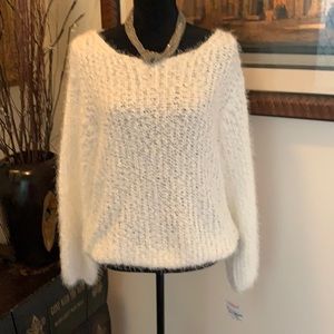 Women’s Winter white long sleeve sweater